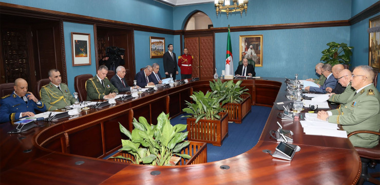 Le Président de la République préside une réunion du Haut conseil de sécurité